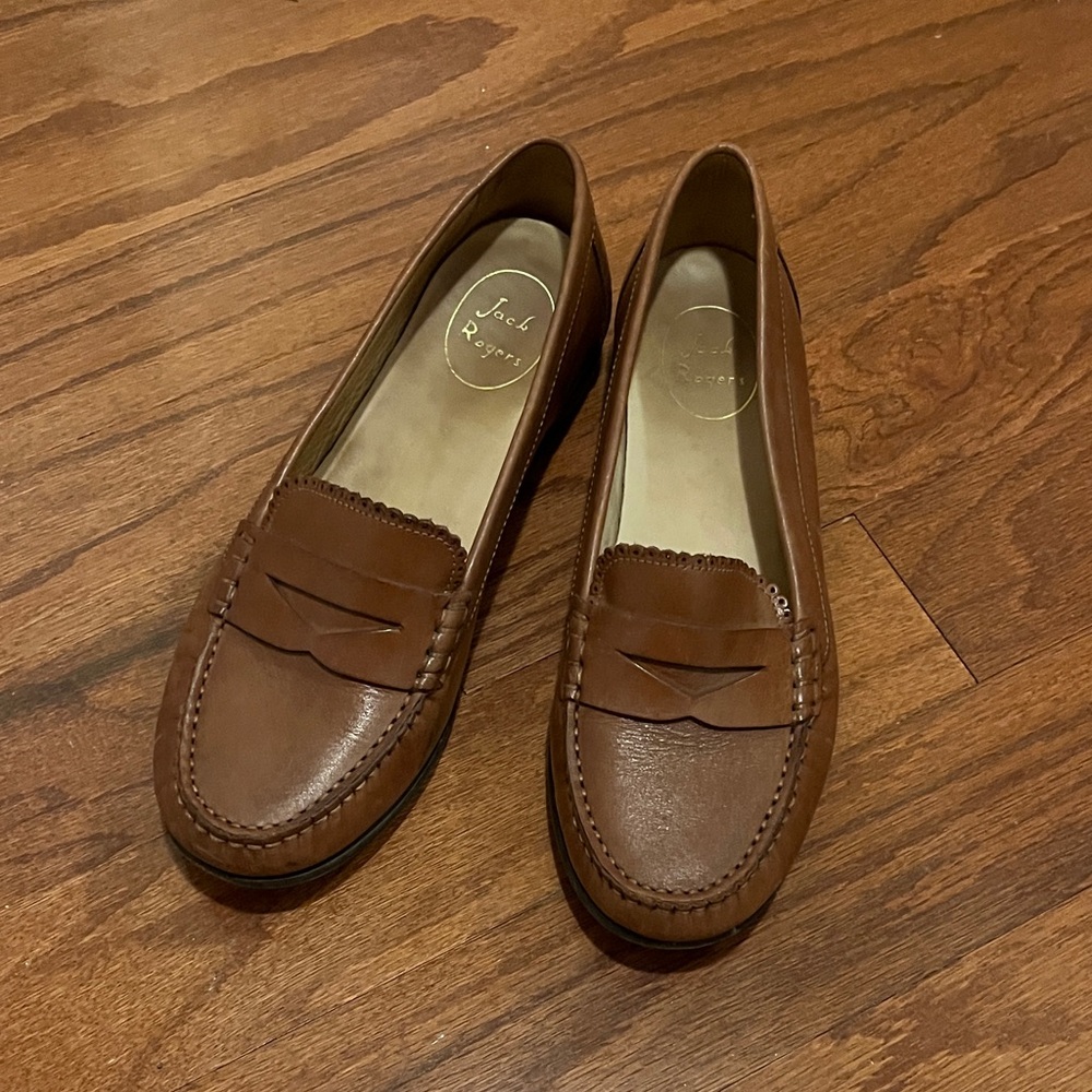 Jack Rogers Women's Tan Leather Loafers